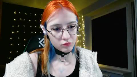 Snapshot of honelin chatting on December 2024 09:00:02 PM Honelints boyblonde hair AsterMIntfemboybrown hair online show from December 2024 09:00:02 PM
