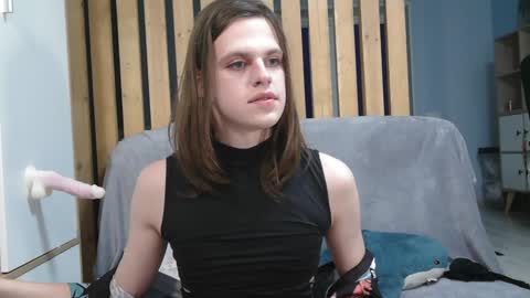 Snapshot of honelin chatting on January 2025 11:34:02 PM Honelints boyblonde hair AsterMIntfemboybrown hair online show from January 2025 11:34:02 PM