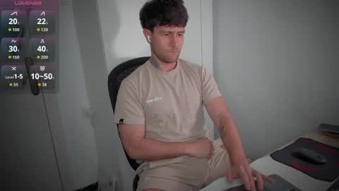 Andrew online show from April 2026 02:55:02 PM