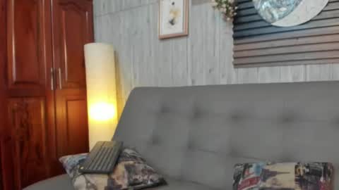 honey  monroe online show from January 2026 08:43:02 PM