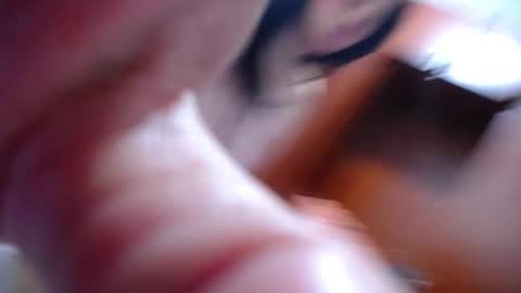 Snapshot of honey_alice18 chatting on November 2025 01:57:02 PM honey_alice18 online show from November 2025 01:57:02 PM