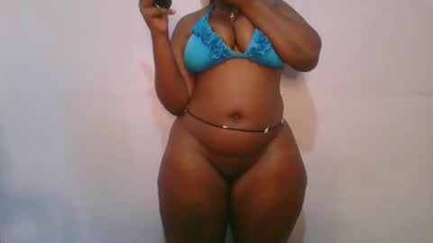 honey_beb online show from November 2025 06:23:02 AM