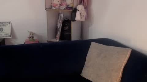 Snapshot of honey_dirty chatting on June 2026 02:18:02 PM emyy online show from June 2026 02:18:02 PM