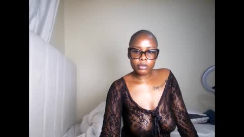 honey drop online show from May 2026 06:39:01 PM