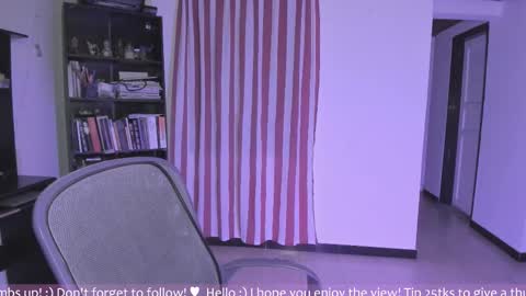 Snapshot of honey_hoe chatting on February 2026 02:51:01 AM Lau online show from February 2026 02:51:01 AM