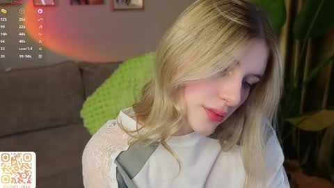 Lina online show from March 2026 12:34:02 PM