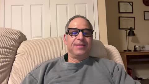 Snapshot of honey_man14 chatting on December 2024 10:12:02 PM honey_man14 online show from December 2024 10:12:02 PM