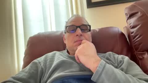 Snapshot of honey_man14 chatting on February 2025 04:29:01 PM honey_man14 online show from February 2025 04:29:01 PM