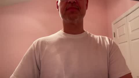 honey_man14 online show from October 2025 07:03:02 PM