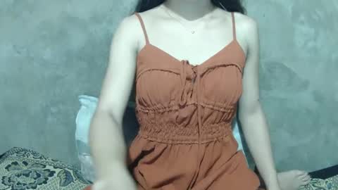 Snapshot of honey_pie24 chatting on February 2025 07:44:02 AM Gigi online show from February 2025 07:44:02 AM
