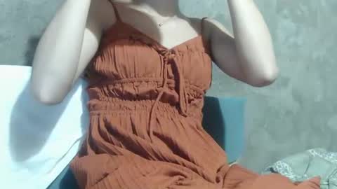 Snapshot of honey_pie24 chatting on February 2025 09:00:02 AM Gigi online show from February 2025 09:00:02 AM