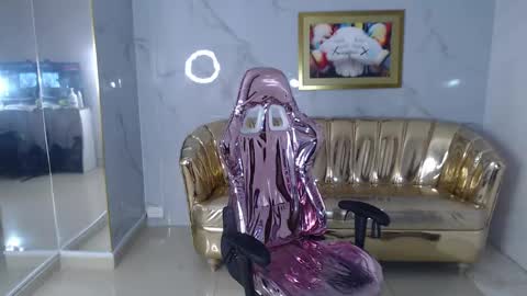 Snapshot of honey_torres_sub chatting on February 2025 12:58:01 PM HONEY online show from February 2025 12:58:01 PM