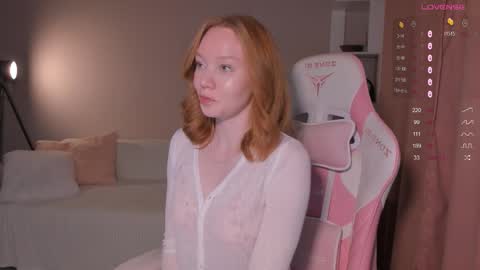 Snapshot of honeyautumn chatting on October 2025 09:56:01 PM honeyautumn online show from October 2025 09:56:01 PM