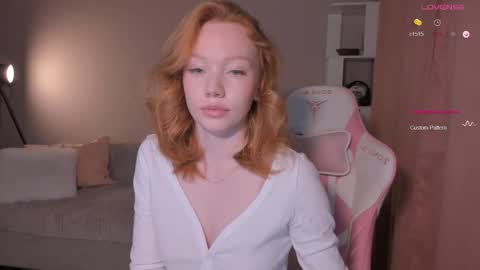 Snapshot of honeyautumn chatting on October 2025 10:08:01 PM honeyautumn online show from October 2025 10:08:01 PM