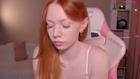 Snapshot of honeyautumn chatting on March 2026 09:51:01 PM honeyautumn online show from March 2026 09:51:01 PM