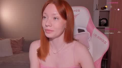 Snapshot of honeyautumn chatting on March 2026 12:32:02 AM honeyautumn online show from March 2026 12:32:02 AM