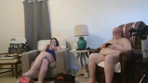 Honey online show from December 2024 06:48:01 PM