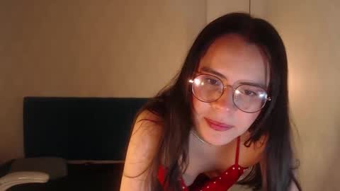 Emily online show from February 2026 04:53:01 AM