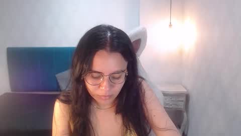 Emily online show from March 2026 04:13:01 PM