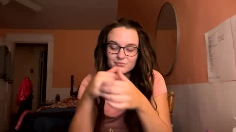 Snapshot of honeydrippinbunny chatting on October 2025 03:51:02 AM HoneyDrippinBunny online show from October 2025 03:51:02 AM