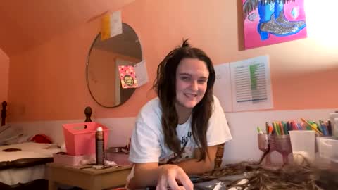 Snapshot of honeydrippinbunny chatting on November 2025 09:20:01 AM HoneyDrippinBunny online show from November 2025 09:20:01 AM