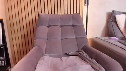 Snapshot of honeyhot69__ chatting on December 2024 02:24:02 PM Sofia independent model online show from December 2024 02:24:02 PM