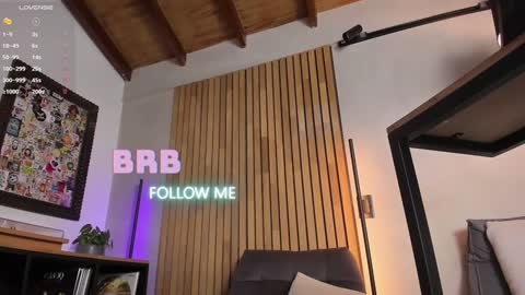 Snapshot of honeyhot69__ chatting on January 2025 02:14:01 PM Sofia independent model online show from January 2025 02:14:01 PM