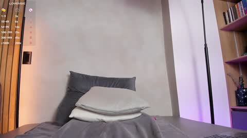 Snapshot of honeyhot69__ chatting on February 2025 02:26:01 PM Sofia independent model online show from February 2025 02:26:01 PM