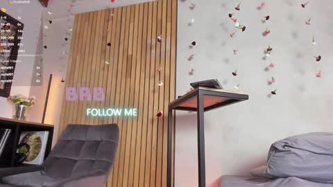 Snapshot of honeyhot69__ chatting on February 2025 02:33:01 PM Sofia independent model online show from February 2025 02:33:01 PM