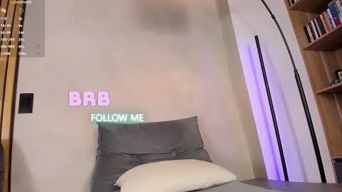 Snapshot of honeyhot69__ chatting on February 2025 11:11:02 AM Sofia independent model online show from February 2025 11:11:02 AM