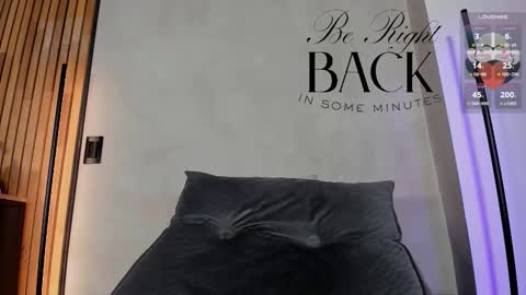 Snapshot of honeyhot69__ chatting on October 2025 11:16:01 AM Sofia independent model online show from October 2025 11:16:01 AM