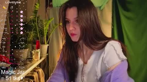 Molly  online show from October 2025 03:41:01 PM