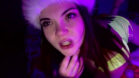 Snapshot of honeymagicxo chatting on January 2025 05:50:02 AM honeymagicxo online show from January 2025 05:50:02 AM