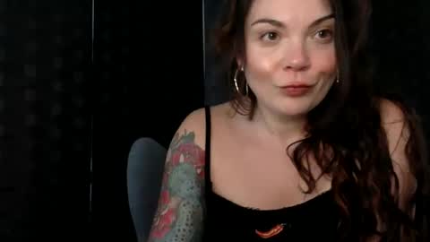 Snapshot of honeymagicxo chatting on September 2025 09:47:02 PM honeymagicxo online show from September 2025 09:47:02 PM