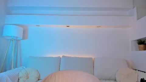 Alexia online show from June 2026 05:51:02 AM