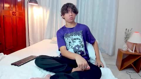 Snapshot of honeymoon_sariel chatting on October 2025 01:33:02 PM honeymoon_sariel online show from October 2025 01:33:02 PM