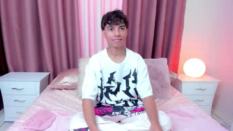 Snapshot of honeymoon_sariel chatting on October 2025 07:47:01 PM honeymoon_sariel online show from October 2025 07:47:01 PM