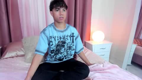 Snapshot of honeymoon_sariel chatting on October 2025 08:37:02 PM honeymoon_sariel online show from October 2025 08:37:02 PM