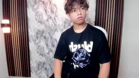 honeymoon_sariel online show from April 2026 01:36:02 PM