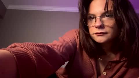 Snapshot of honeyobsessed chatting on November 2025 02:21:01 AM honeyobsessed online show from November 2025 02:21:01 AM