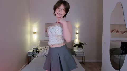 honeywink online show from June 2026 02:28:01 PM