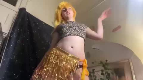 Emi Rose online show from April 2026 01:29:02 AM