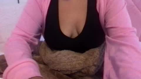 honeyyy89 online show from May 2026 04:45:02 PM
