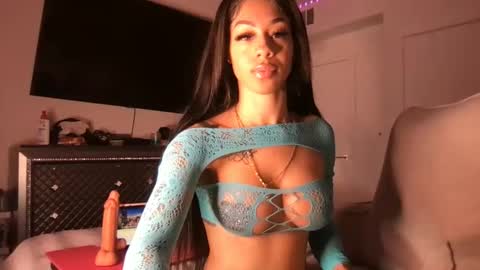 Snapshot of honeyybabyy112344114 chatting on September 2025 07:41:01 AM honeyybabyy112344114 online show from September 2025 07:41:01 AM