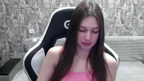 Snapshot of honeyynancyy chatting on January 2025 05:00:02 PM Nancy online show from January 2025 05:00:02 PM