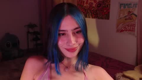 Snapshot of honeyypeaach chatting on December 2024 11:06:02 PM online show from December 2024 11:06:02 PM