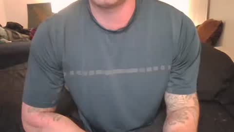 Andrew online show from October 2025 09:21:02 PM