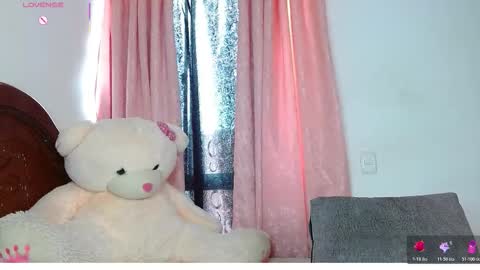 Hoollly Jones online show from February 2026 02:55:02 PM