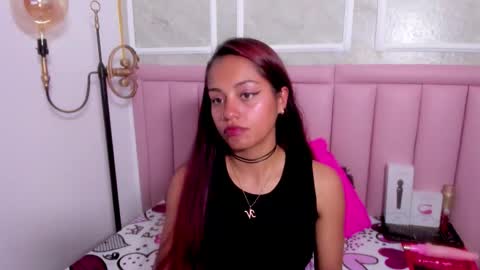 holly online show from March 2026 09:53:02 PM