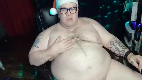 Snapshot of hoosierdaddyxl chatting on December 2024 04:54:02 AM Sir online show from December 2024 04:54:02 AM